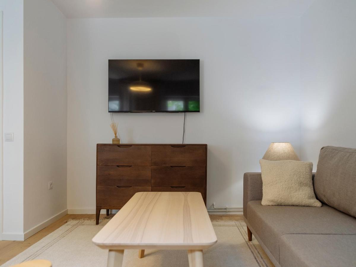 Cozy Central Apartment Near The Forest Braşov Exteriör bild