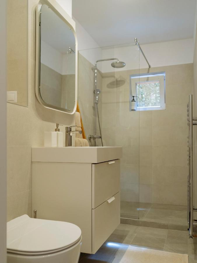 Cozy Central Apartment Near The Forest Braşov Exteriör bild