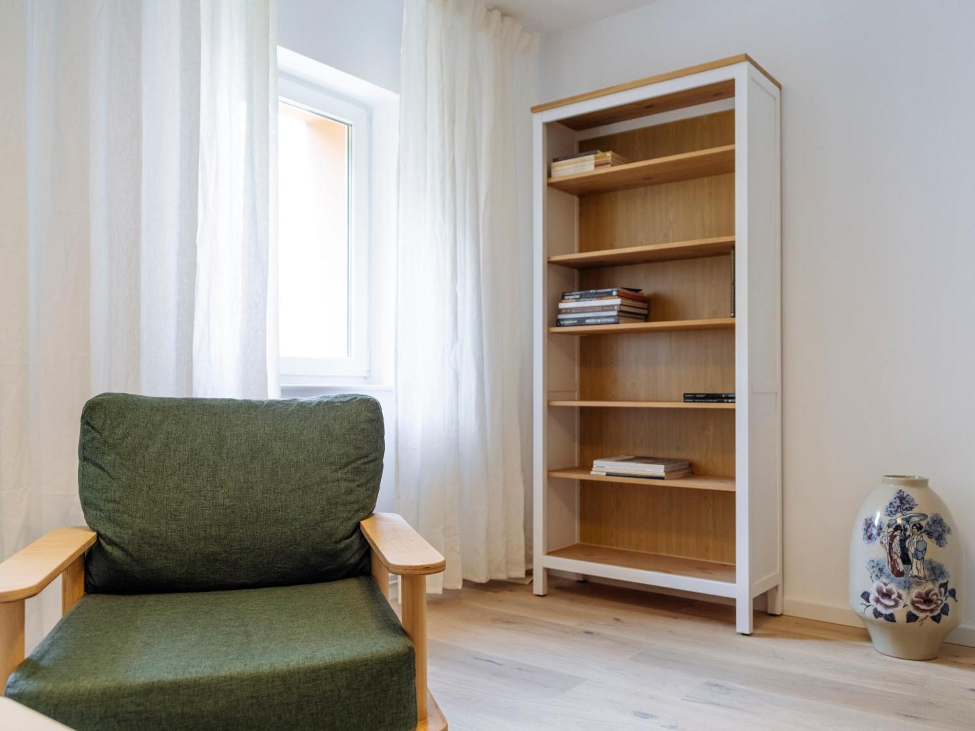 Cozy Central Apartment Near The Forest Braşov Exteriör bild